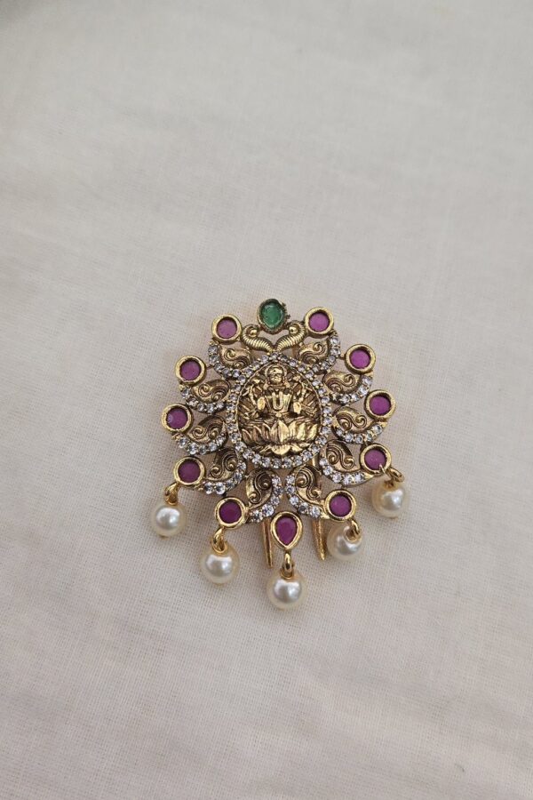 Antique single hair pendant