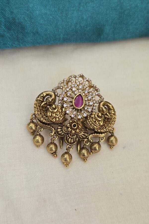 Antique single hair pendant