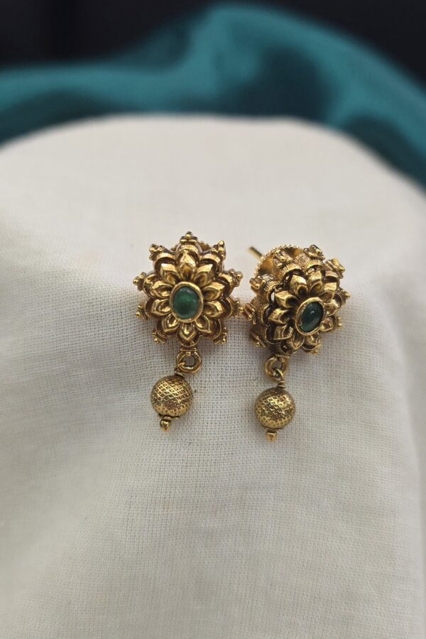 Antique stud with Green stone