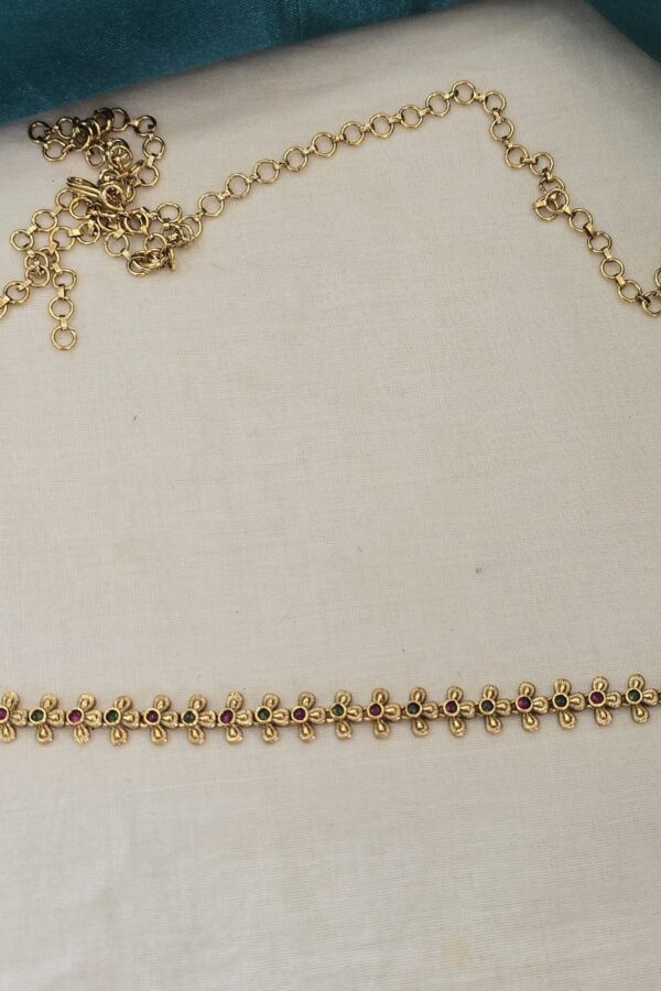 Antique flower design hipchain