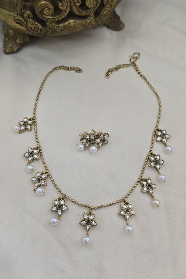 Victorian stone neckset with back chain