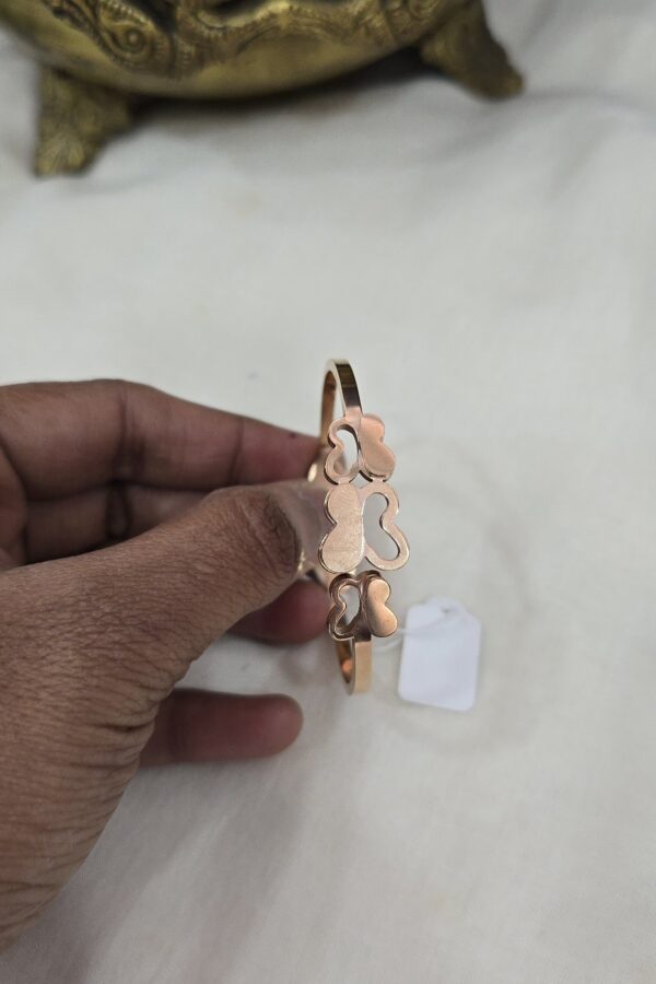 Kids anti tarnish rose gold bracelet - open type