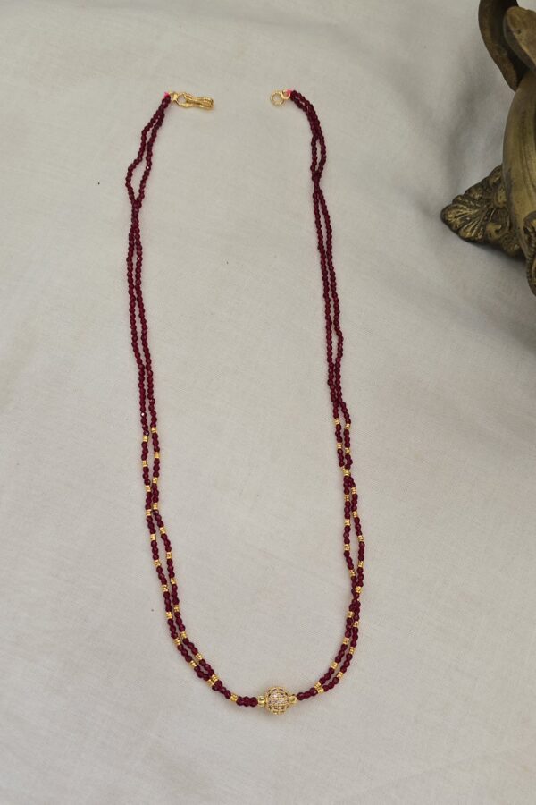Red crystal bead