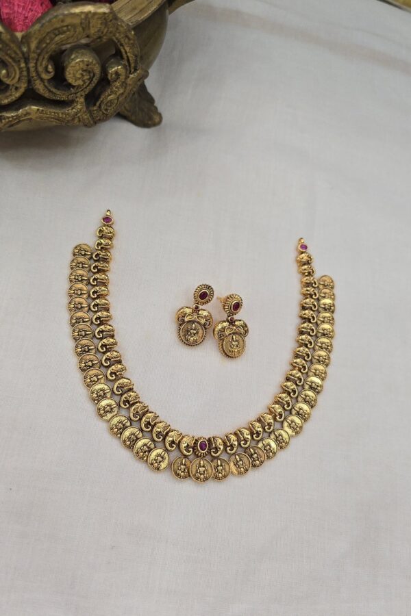 Beautiful antique neckset with back chain