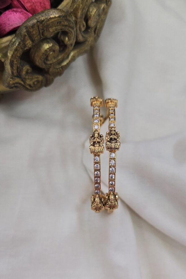 Antique bangle - 2 nos