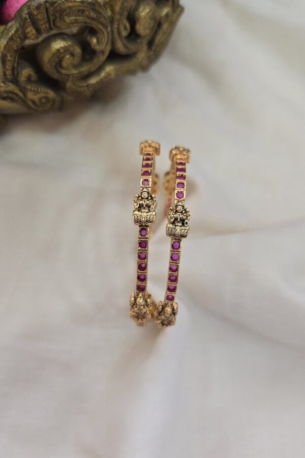 Antique bangle - 2 nos