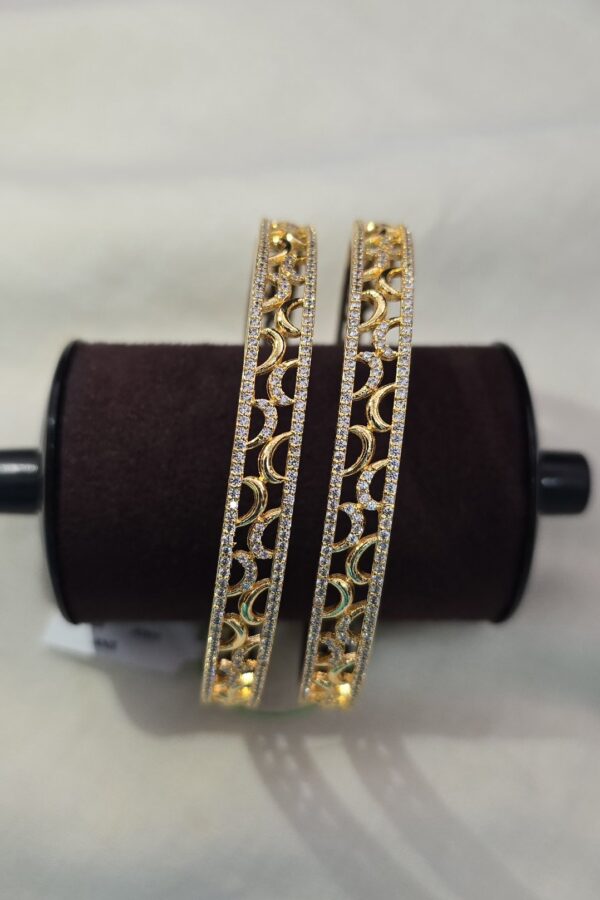 Beautiful diamond replica bangle