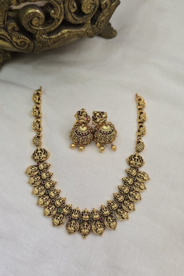 Beautiful gold replica antique neckset with backchain