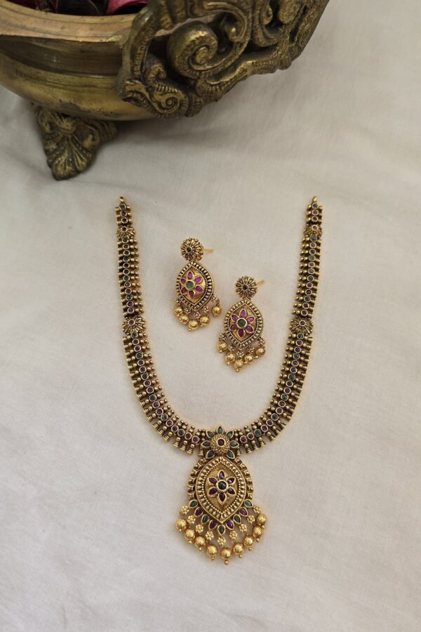 Beautiful gold replica antique neckset with backchain