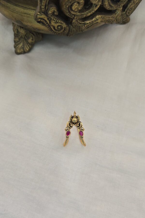 Antique vanki ring