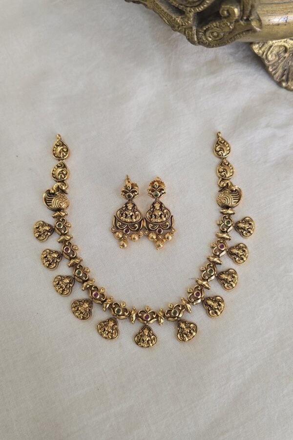 Beautifulgild replica antique neckset with backchain